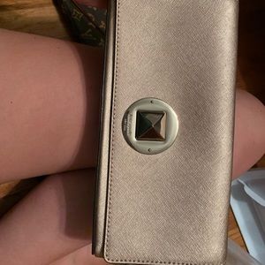 like new gold kate spade clutch